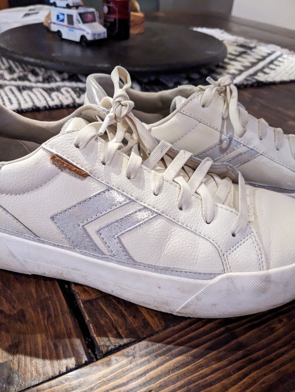Dr Scholls Leather Sneakers